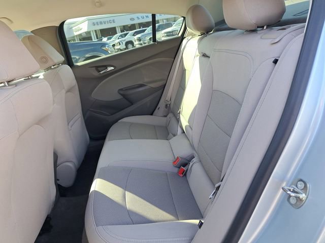 Used 2017 Chevrolet Cruze LT w/ Convenience Package image 10