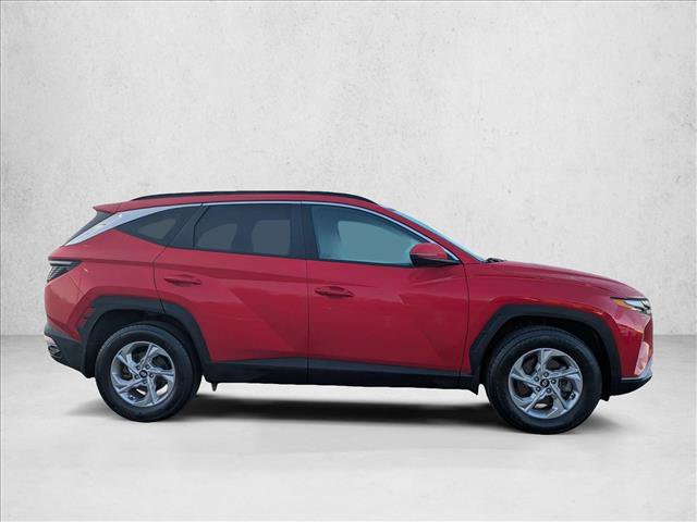 Used 2022 Hyundai Tucson SEL w/ Cargo Package AWD/4WD image 4