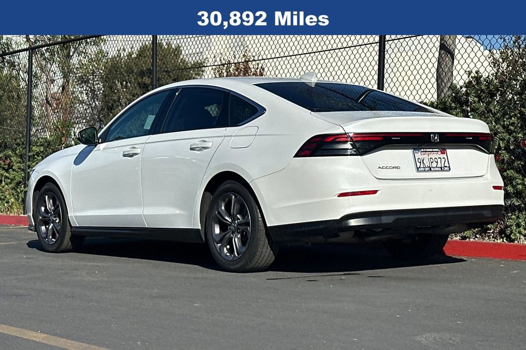 Used 2023 Honda Accord EX image 6