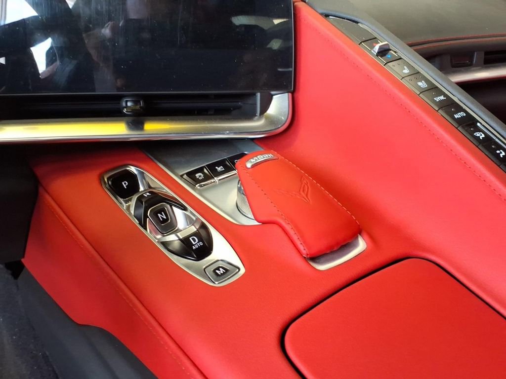 Used 2023 Chevrolet Corvette Stingray Preferred Cpe w/ Z51 Performance Package RWD image 16