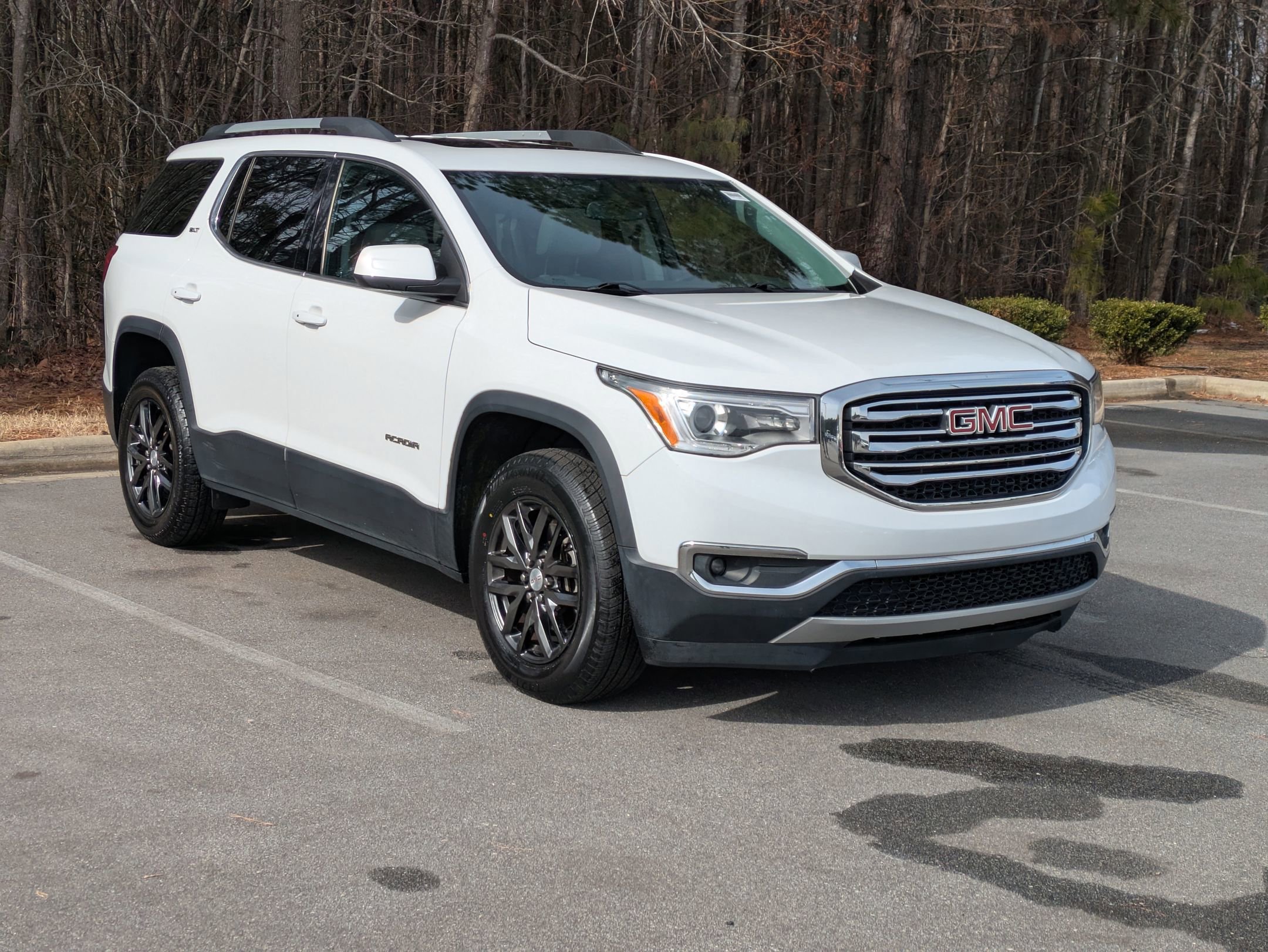 Used 2017 GMC Acadia SLT image 6