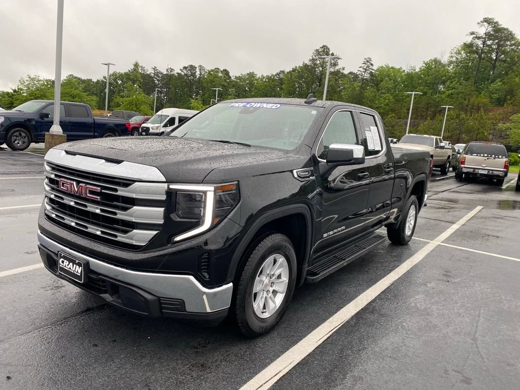 Used 2024 GMC Sierra 1500 SLE RWD image 3