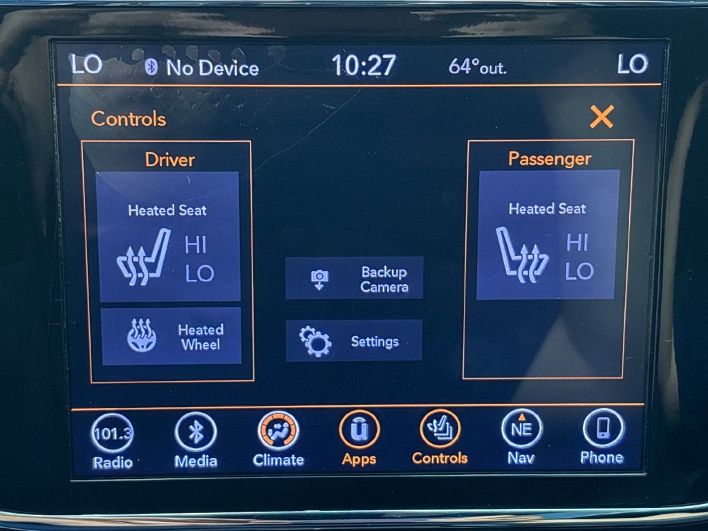 Used 2019 Jeep Grand Cherokee Altitude AWD/4WD image 14