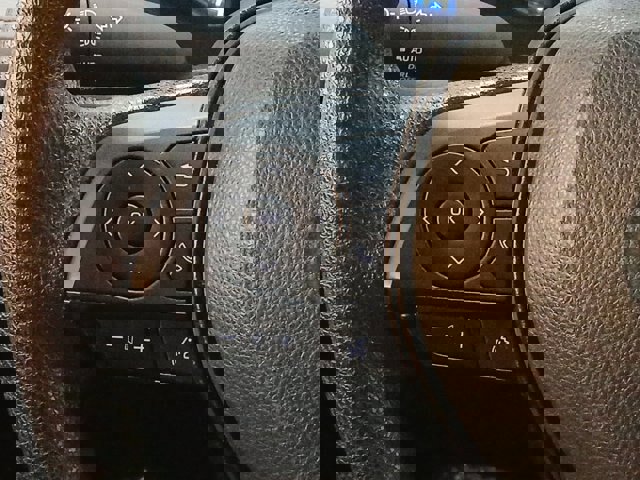 Used 2025 Toyota RAV4 XLE image 11