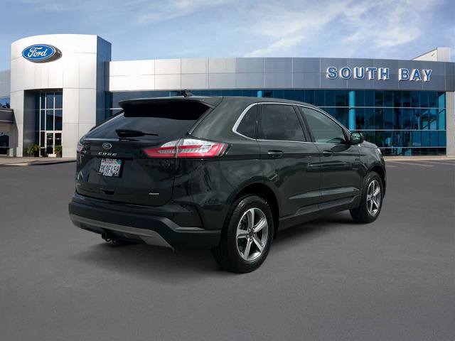 Certified 2024 Ford Edge SEL w/ Convenience Package AWD/4WD image 5