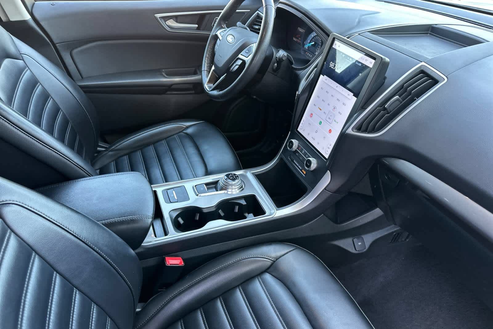 Certified 2024 Ford Edge SEL AWD/4WD image 17