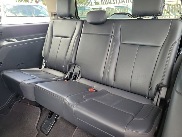 Certified 2024 Ford Expedition XLT RWD image 7