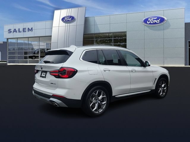 Used 2024 BMW X3 xDrive30i w/ Premium Package AWD/4WD image 3