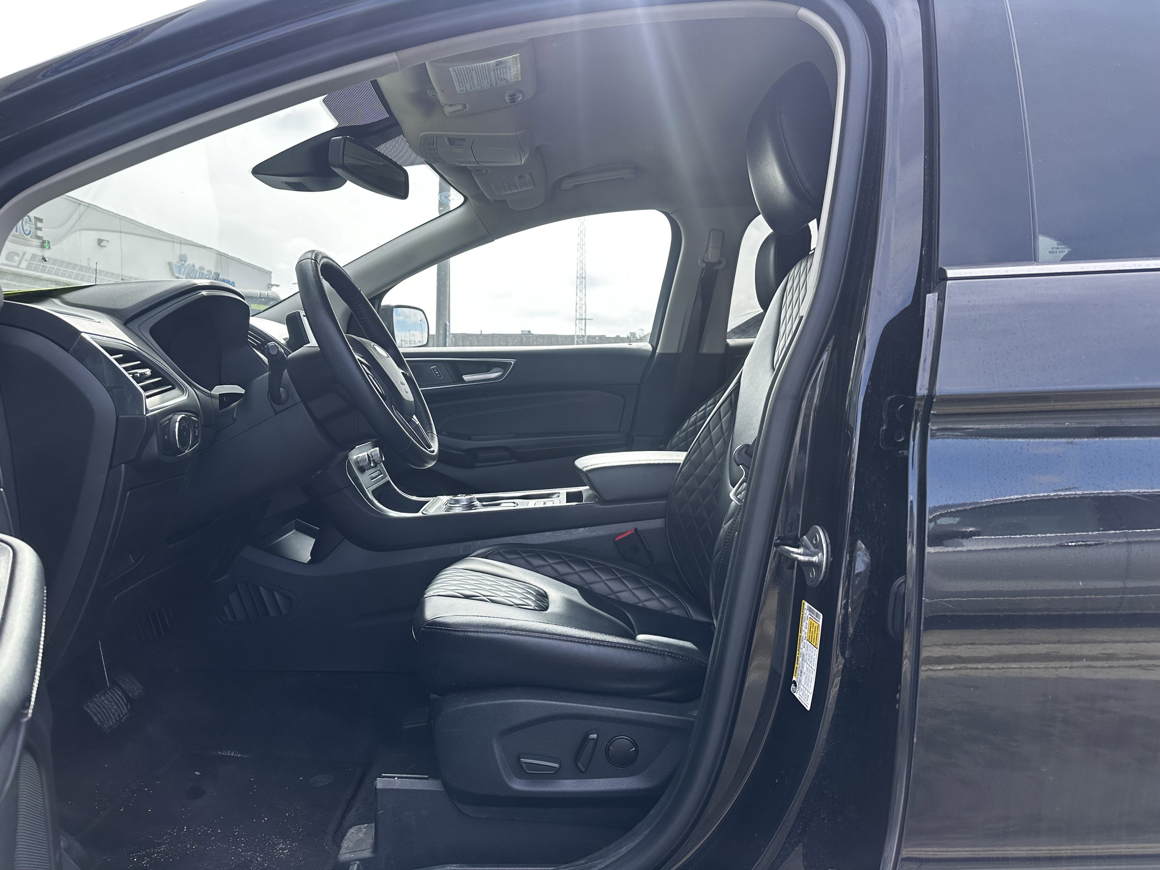 Certified 2024 Ford Edge Titanium image 14