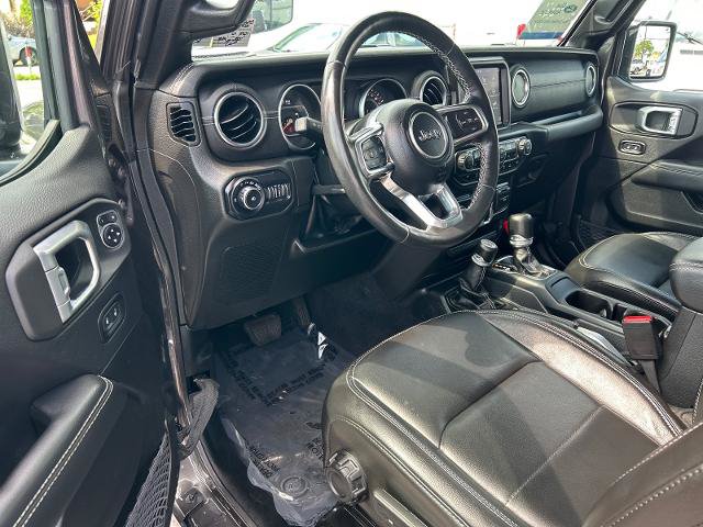 Used 2022 Jeep Wrangler Unlimited Sahara w/ Cold Weather Group AWD/4WD image 7