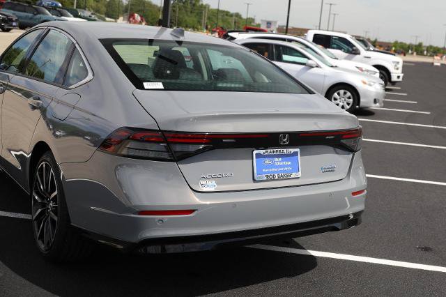 Used 2025 Honda Accord Touring image 13