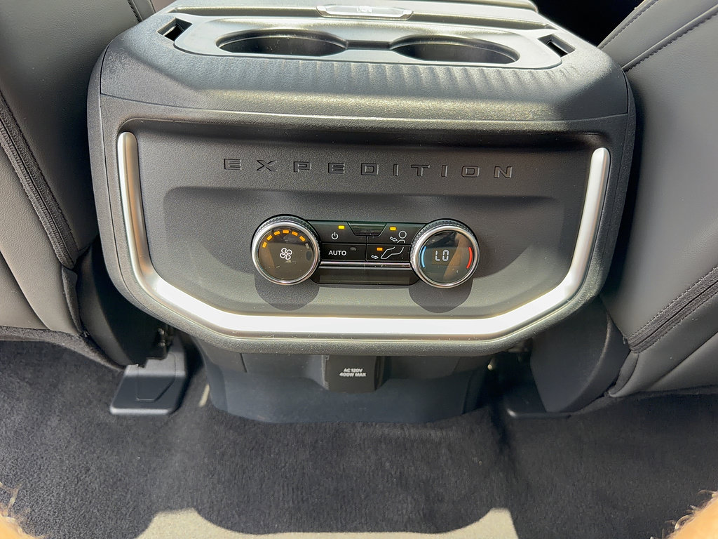 Certified 2025 Ford Expedition Max Active RWD image 36