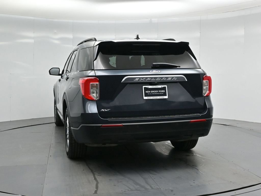 Certified 2022 Ford Explorer XLT image 18