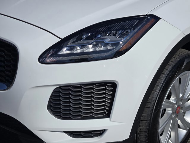 Used 2018 Jaguar E-PACE S image 9