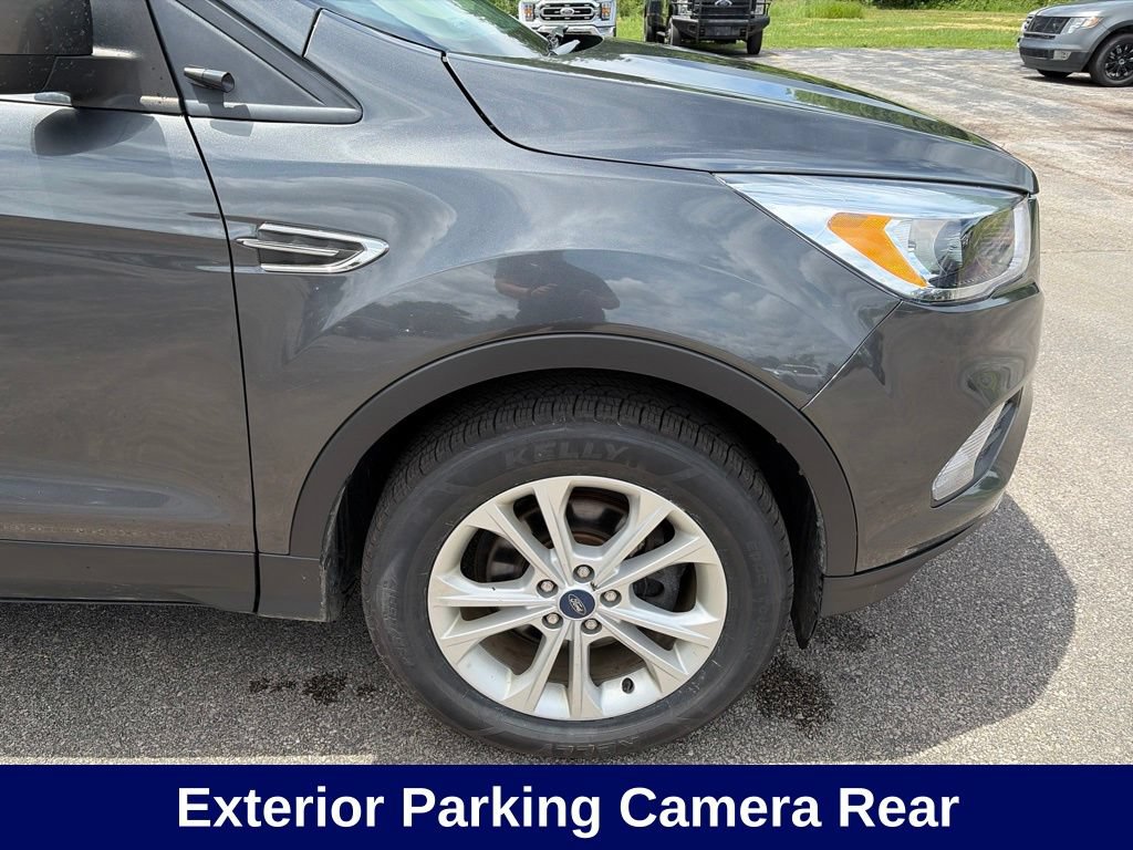 Certified 2019 Ford Escape SE FWD image 13