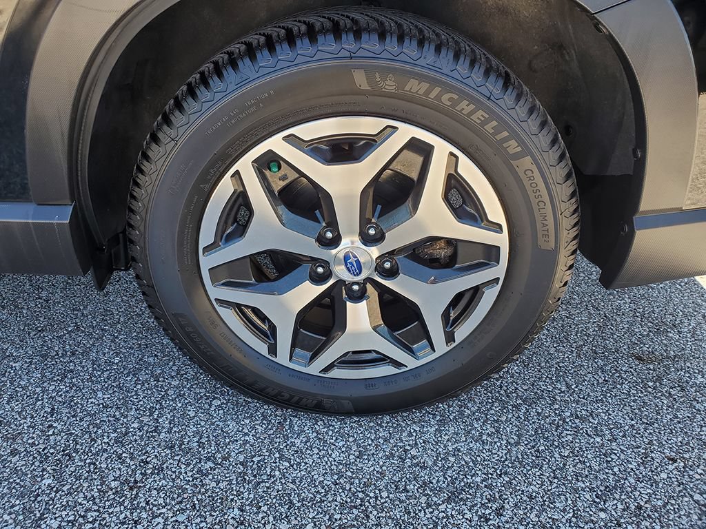 Used 2019 Subaru Forester Premium w/ All-Weather Package AWD/4WD image 17