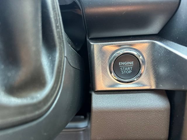 Certified 2024 Ford F250 King Ranch AWD/4WD image 25
