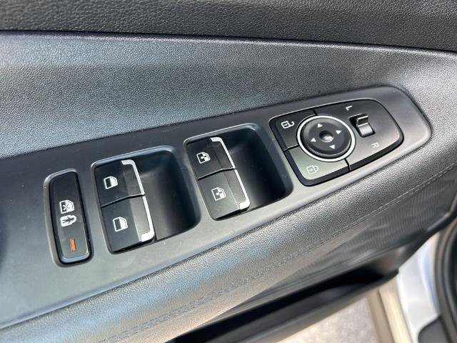 Used 2023 Hyundai Santa Fe SEL image 13