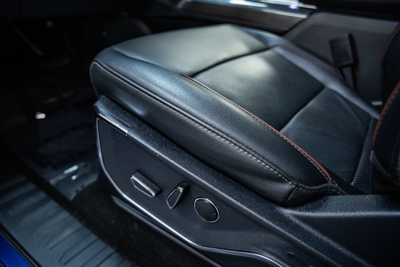 Certified 2023 Ford F150 Lariat w/ Equipment Group 502A High image 47