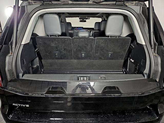 Certified 2025 Ford Expedition Active image 33