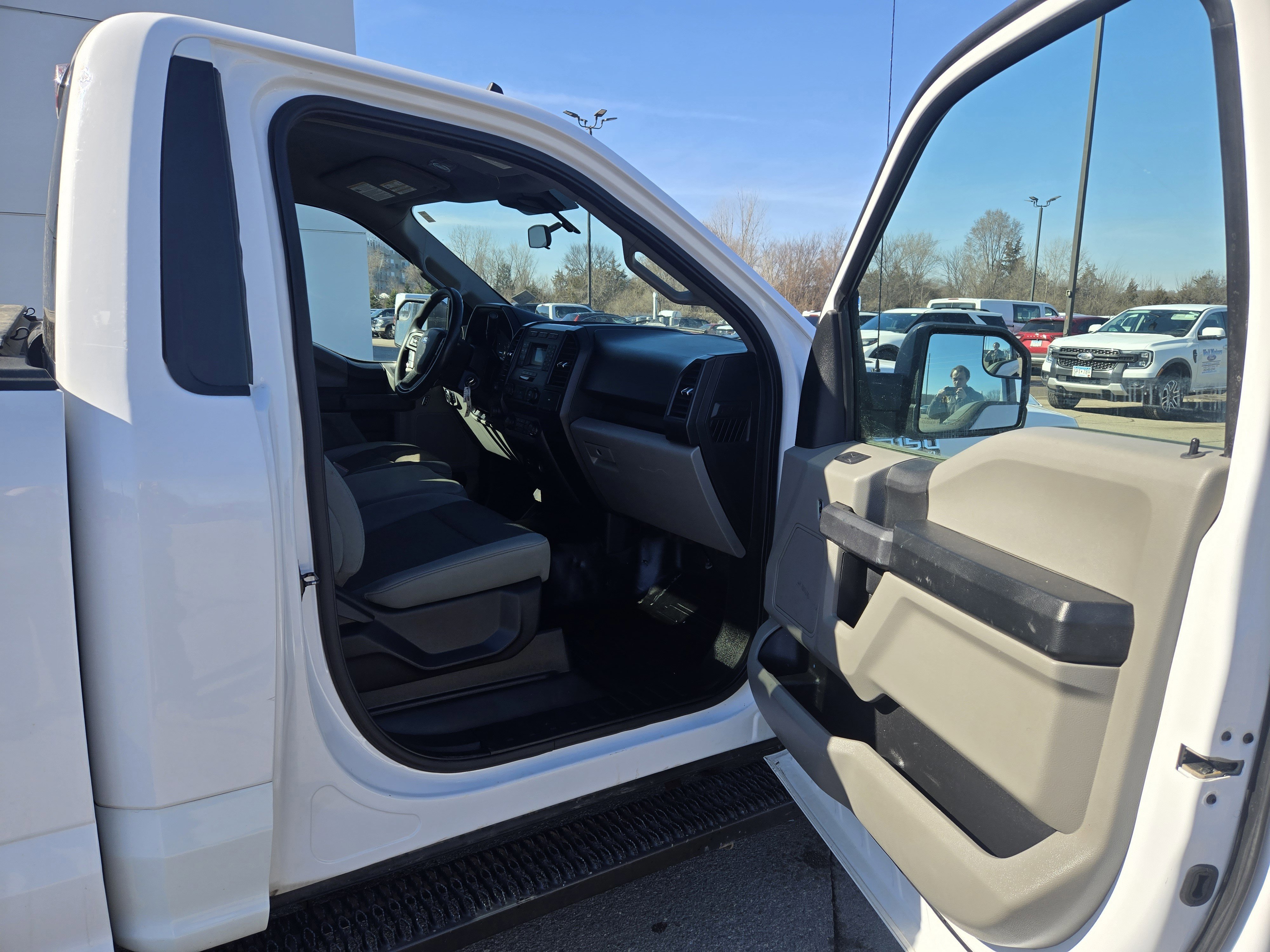 Certified 2020 Ford F150 XL w/ Equipment Group 101A Mid image 18