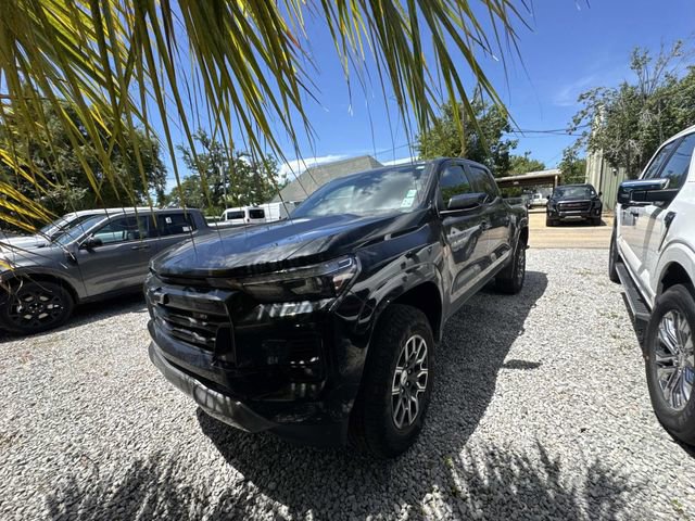 Used 2024 Chevrolet Colorado Z71 w/ Z71 Convenience Package 2 image 4