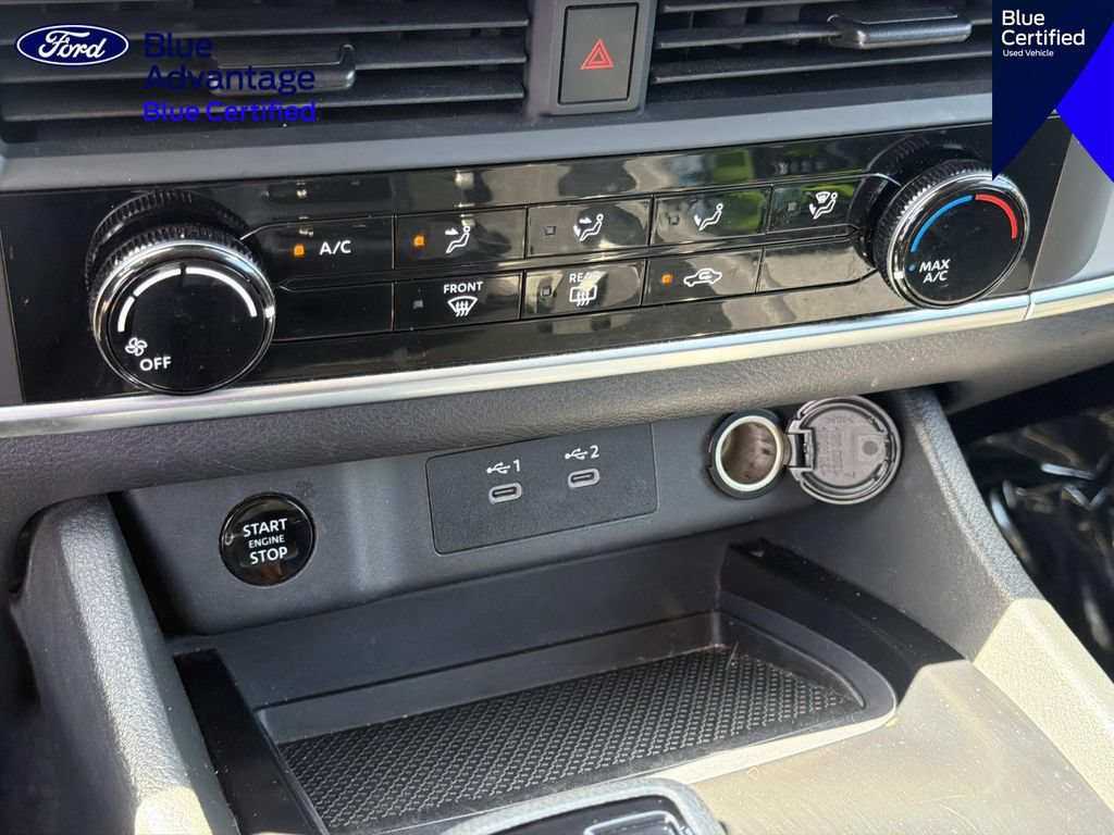 Used 2024 Nissan Rogue S FWD image 24