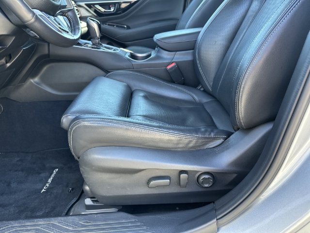 Used 2024 Subaru Outback Touring XT AWD/4WD image 13