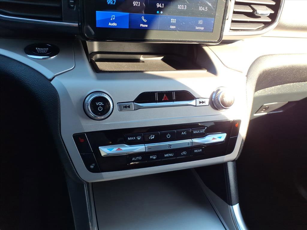 Certified 2024 Ford Explorer XLT w/ Equipment Group 202A image 19