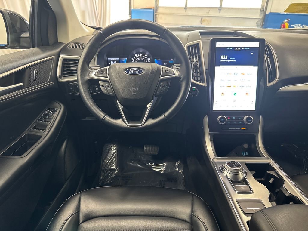 Certified 2022 Ford Edge SEL w/ Convenience Package AWD/4WD image 21