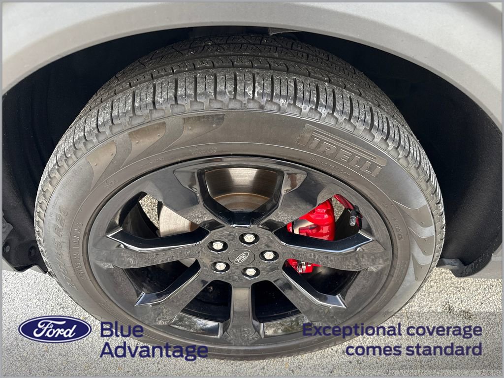 Certified 2022 Ford Explorer ST w/ ST Street Pack image 12