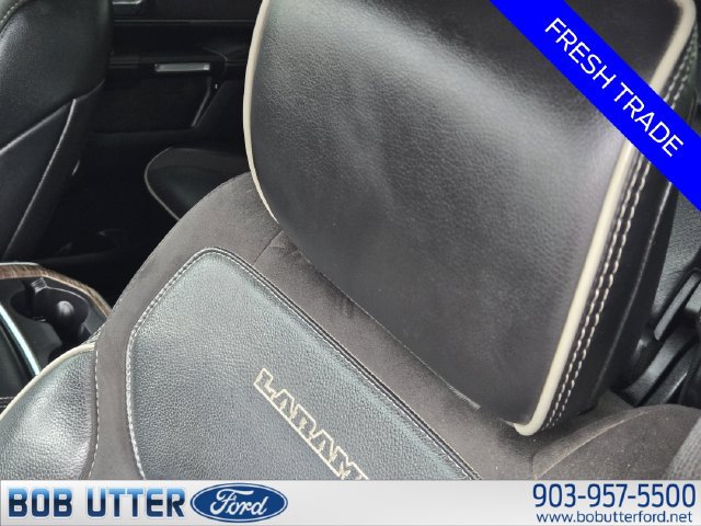 Used 2019 RAM 1500 Laramie AWD/4WD image 15