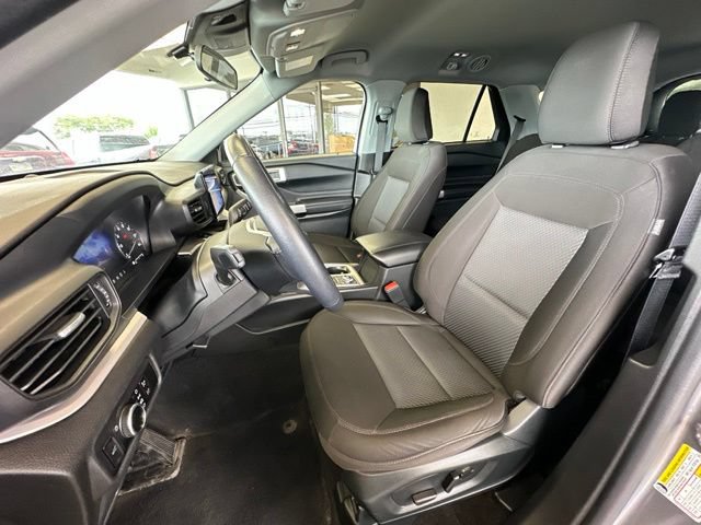 Certified 2023 Ford Explorer XLT AWD/4WD image 17