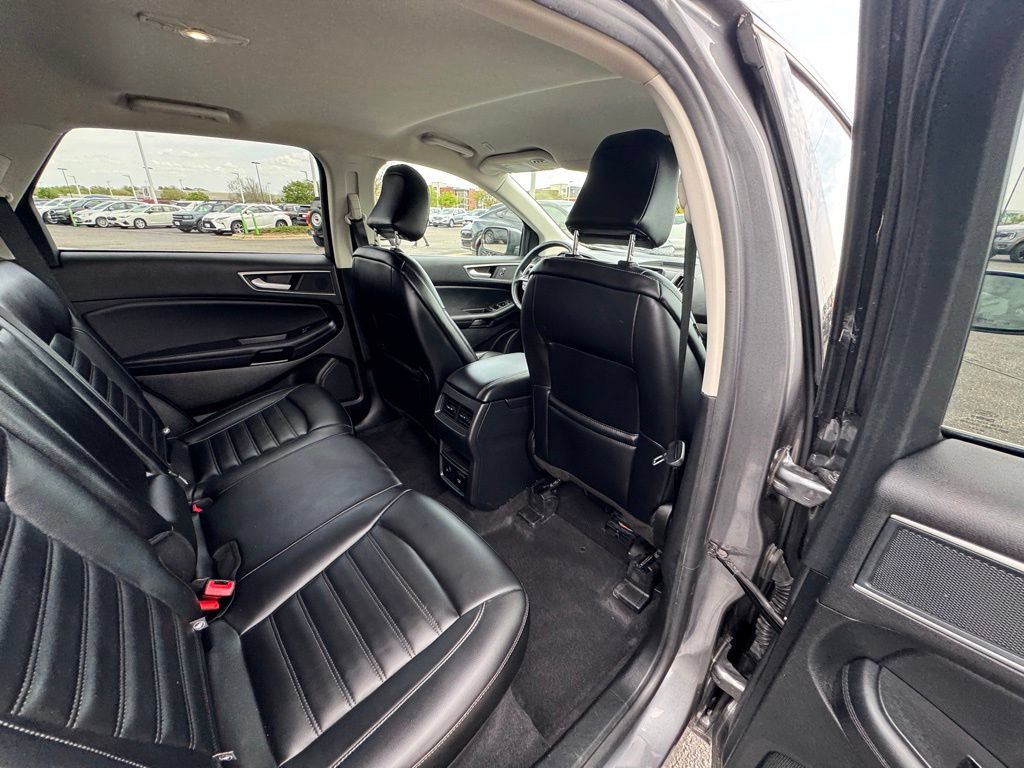 Certified 2024 Ford Edge SEL w/ Convenience Package AWD/4WD image 17