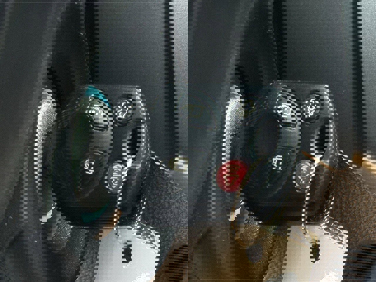 Certified 2018 Ford Escape SEL image 24