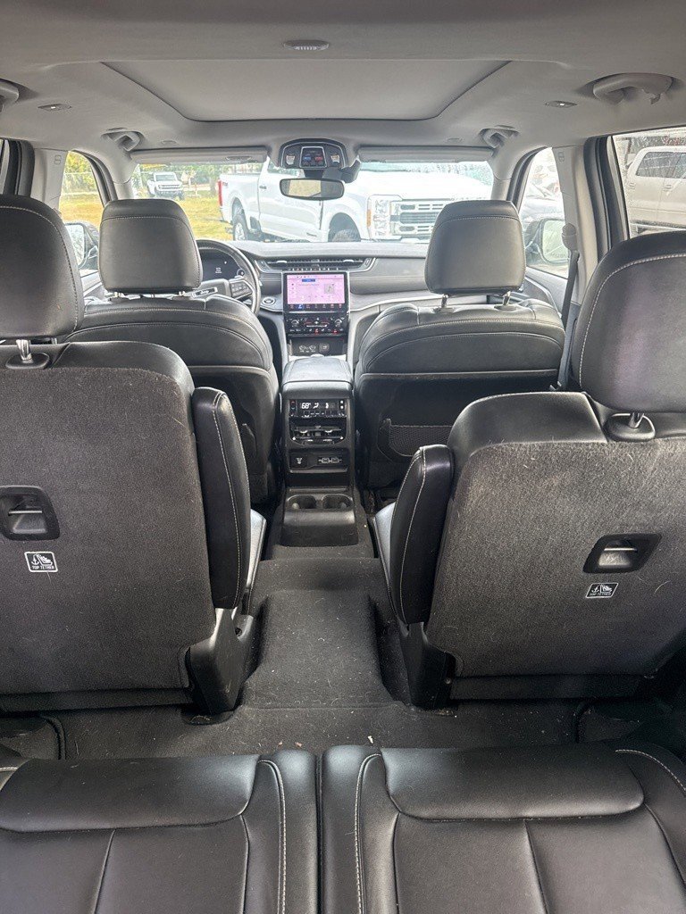 Used 2022 Jeep Grand Cherokee L Limited image 13