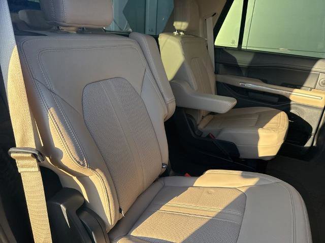 Certified 2024 Ford Expedition Limited image 33
