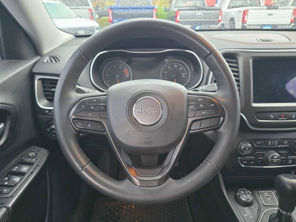 Used 2021 Jeep Cherokee Trailhawk w/ Trailer Tow Group image 11