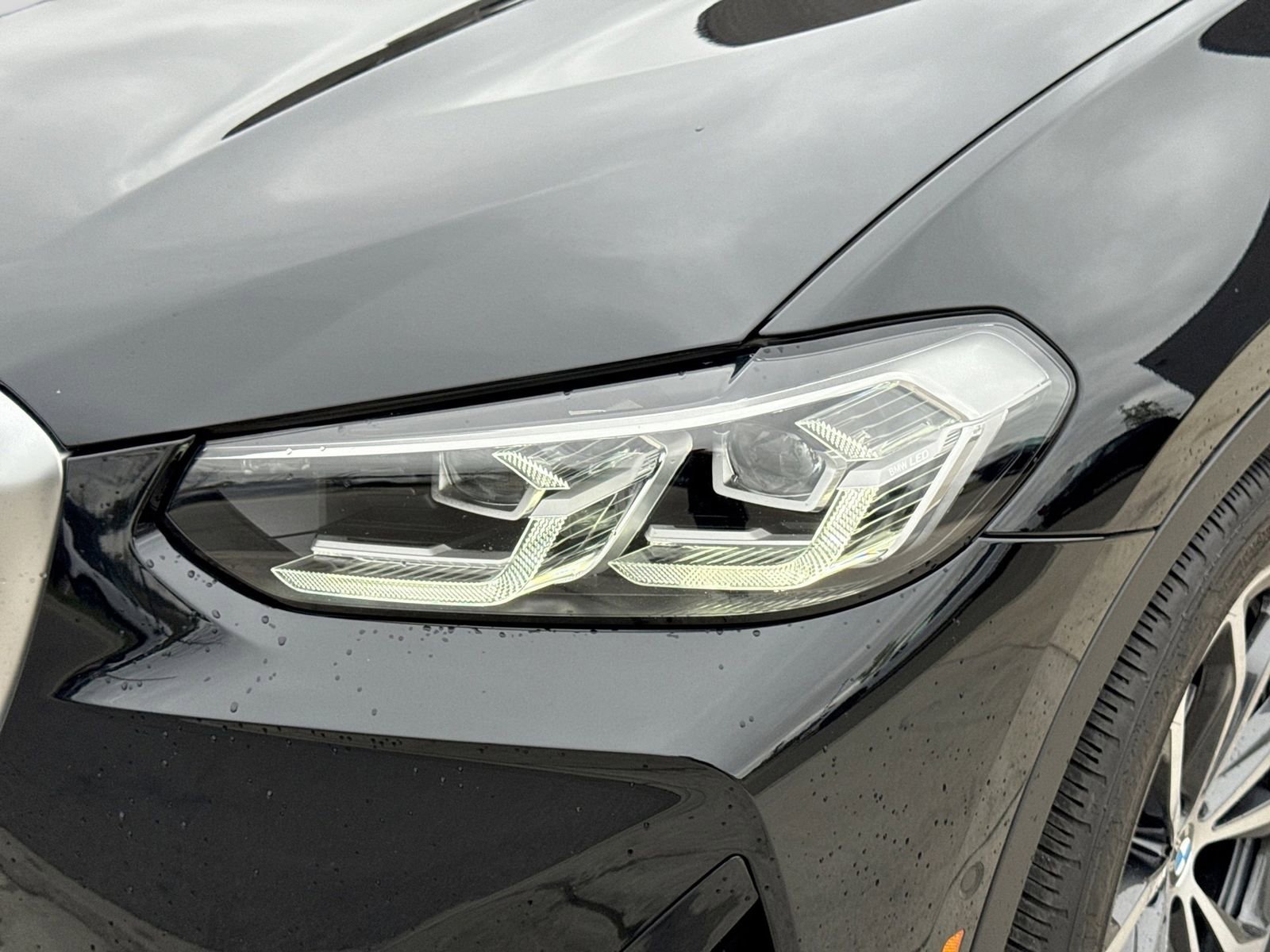 Used 2022 BMW X4 xDrive30i AWD/4WD image 13