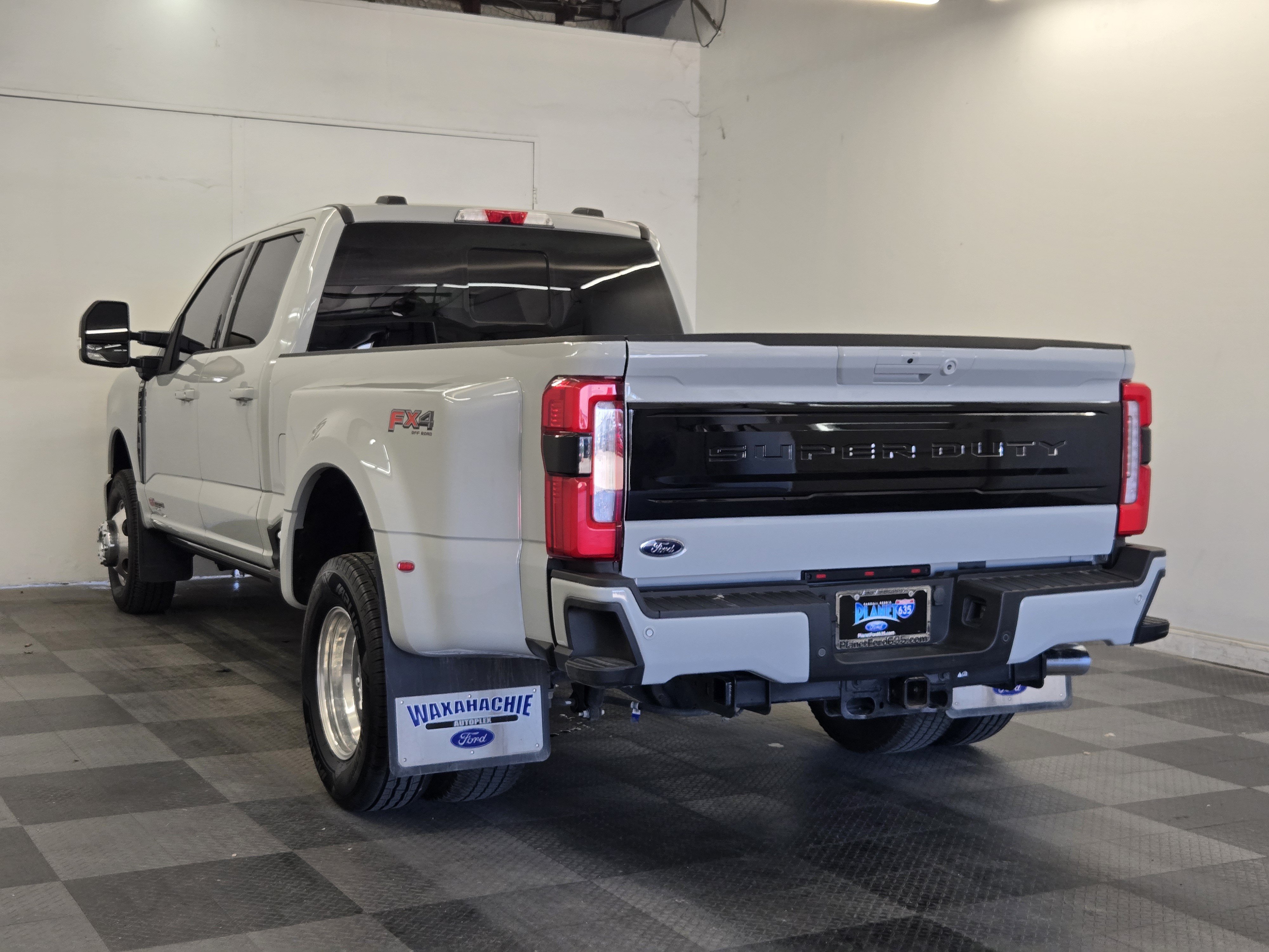 Certified 2026 Ford F350 Platinum AWD/4WD image 5