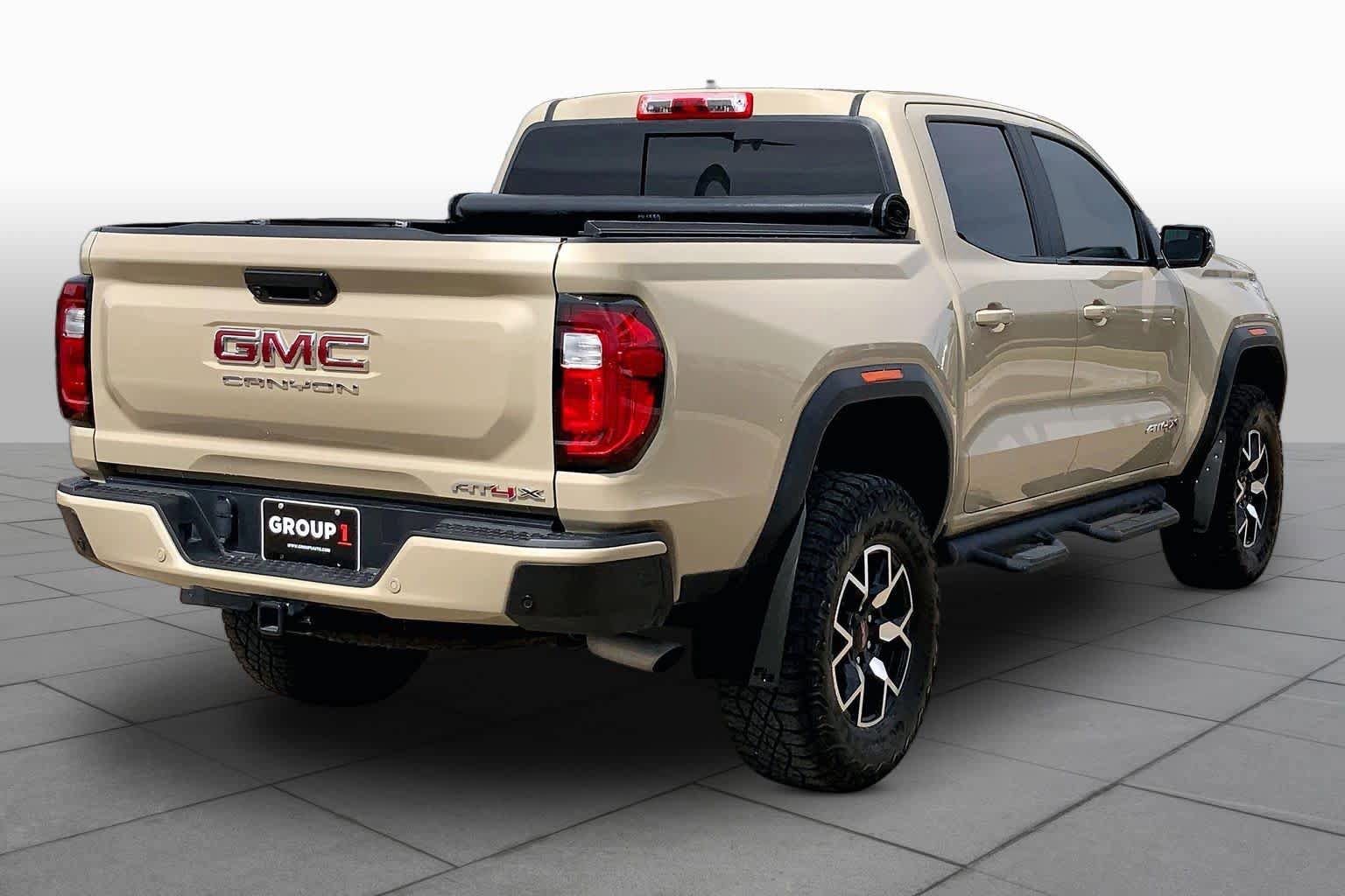 Used 2024 GMC Canyon AT4X AWD/4WD image 13