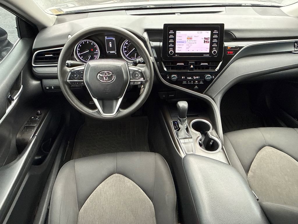 Used 2023 Toyota Camry LE image 22