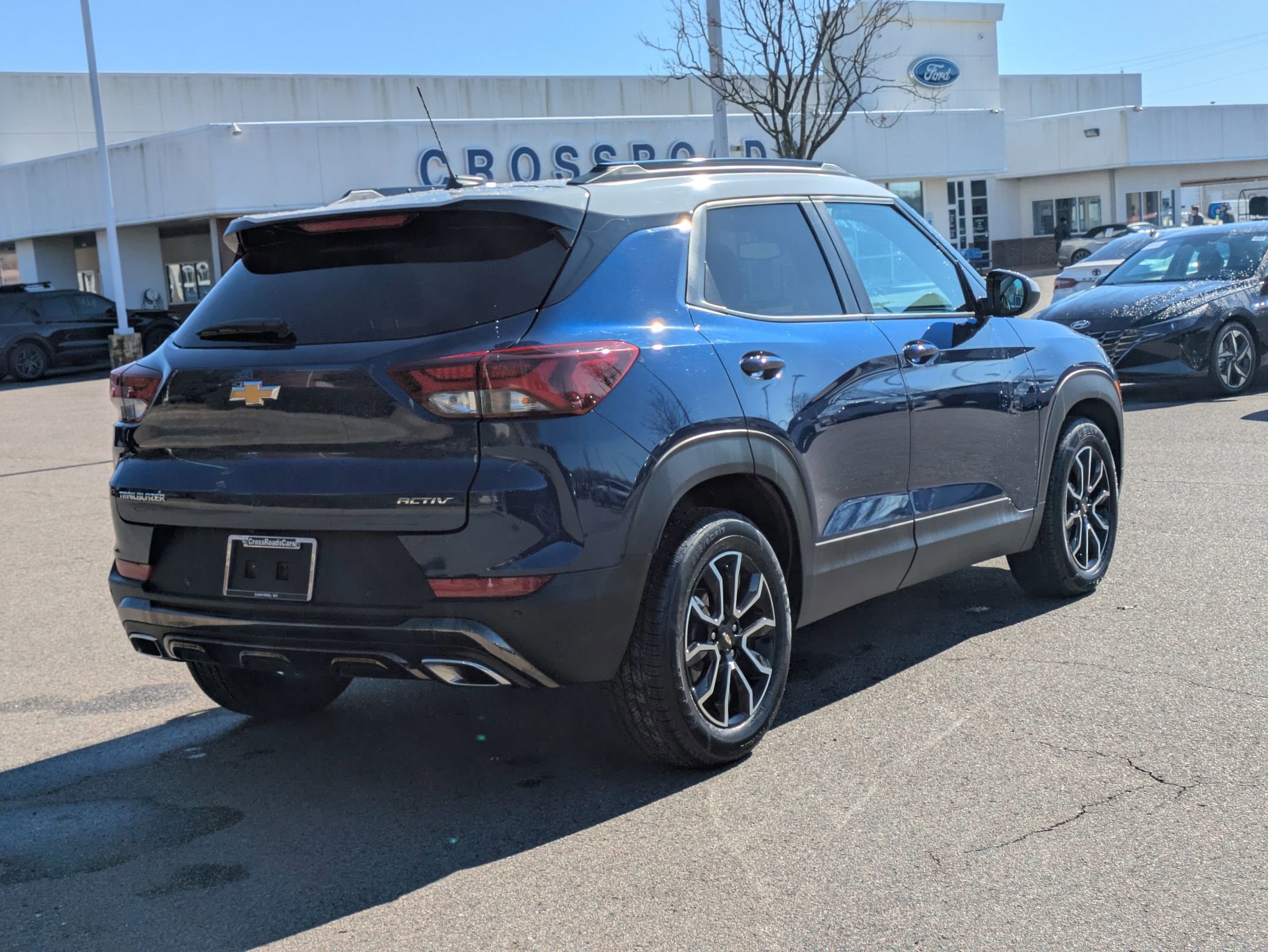 Used 2023 Chevrolet TrailBlazer ACTIV w/ Sun and Liftgate Package image 6