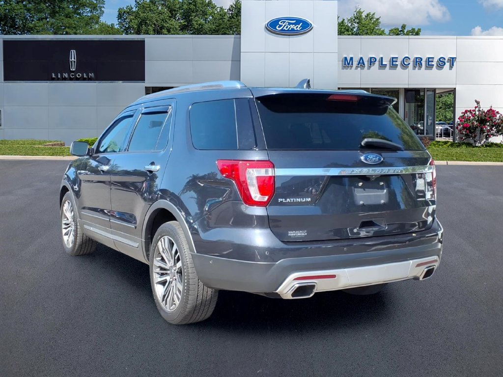 Certified 2017 Ford Explorer Platinum AWD/4WD image 3