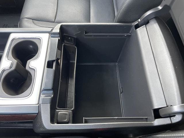 Used 2017 GMC Sierra 1500 SLT w/ SLT Preferred Package image 32