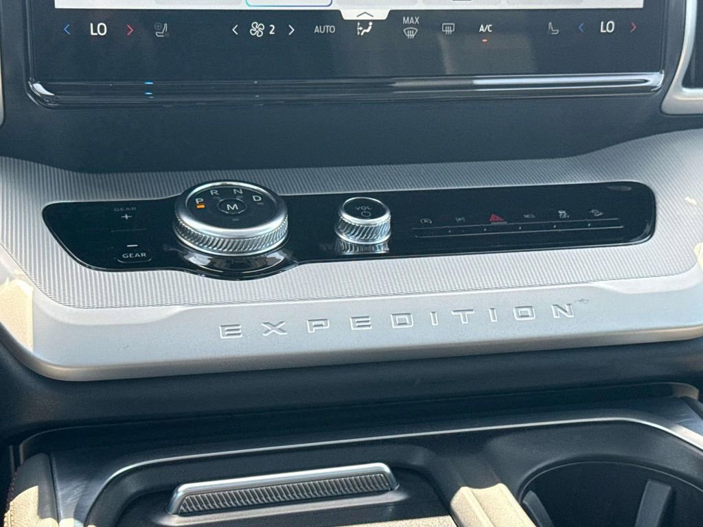 Certified 2025 Ford Expedition Max Active AWD/4WD image 23