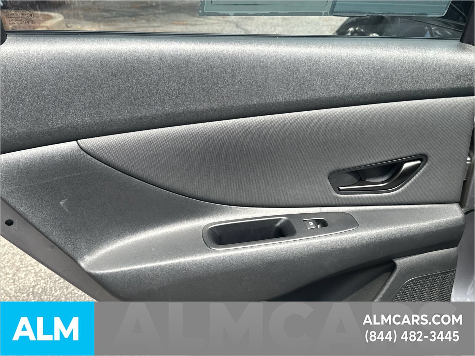 Used 2024 Hyundai Elantra Limited FWD image 24