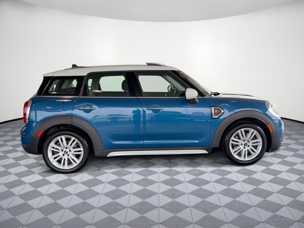 Used 2019 MINI Cooper Countryman S w/ Premium Package FWD image 8