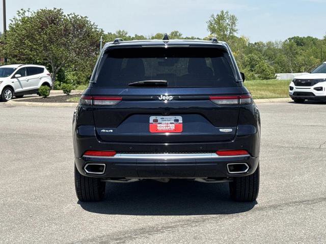 Used 2024 Jeep Grand Cherokee Summit w/ Luxury Tech Group V AWD/4WD image 6
