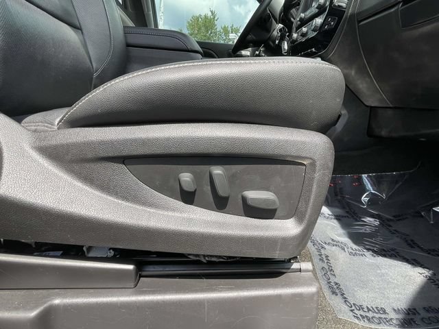 Used 2018 Chevrolet Silverado 1500 LTZ Z71 w/ LTZ Plus Package AWD/4WD image 30